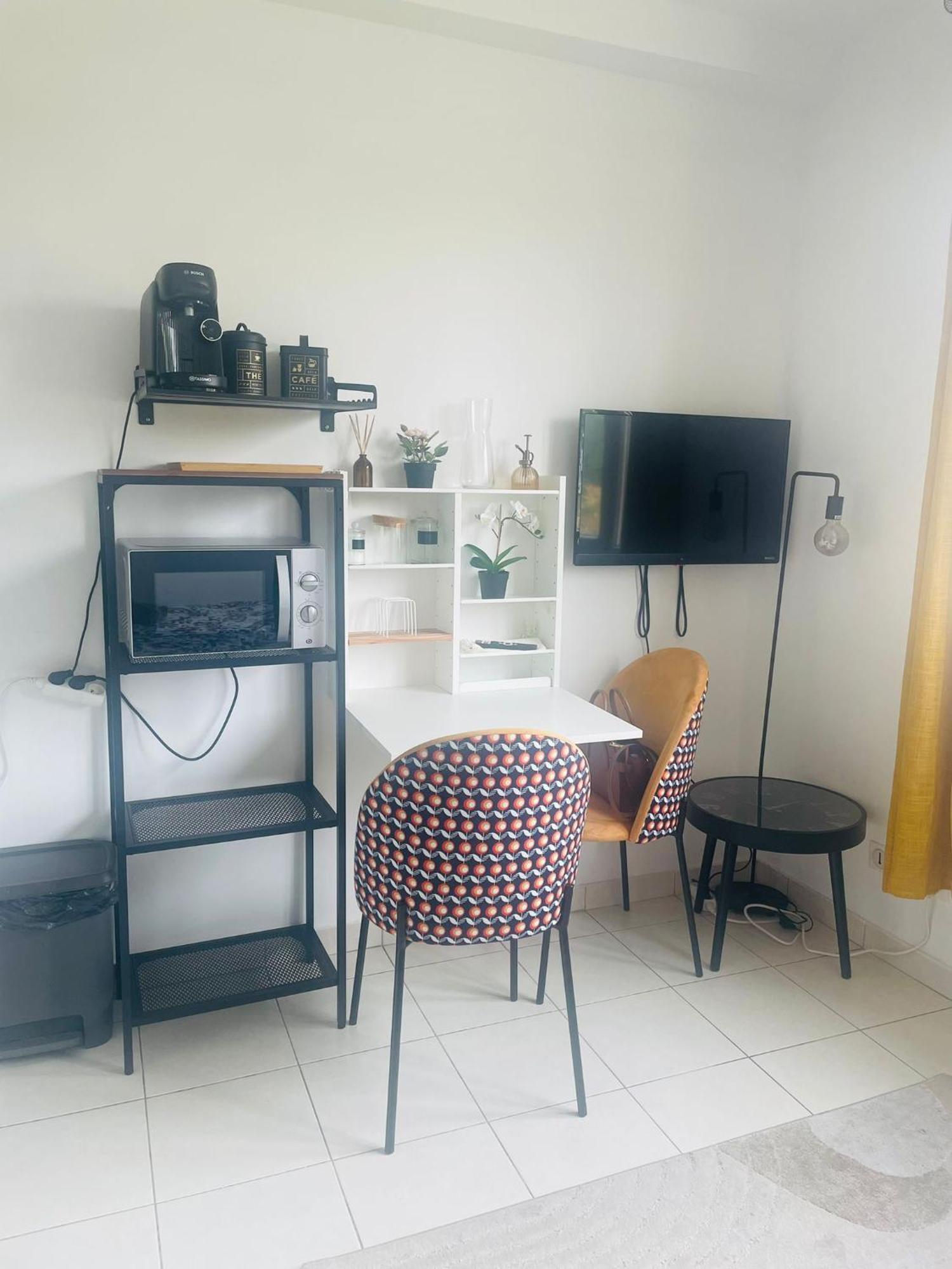 Beau Studio A 30Min De Paris Διαμέρισμα Μπομπινί Εξωτερικό φωτογραφία